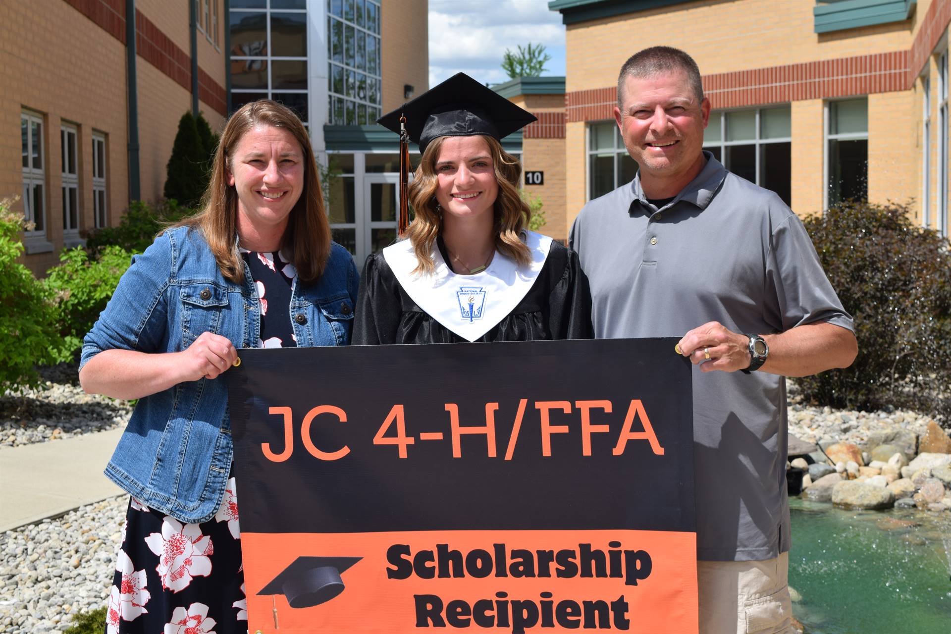 Morgan Huber JC 4H/FFA Scholarship