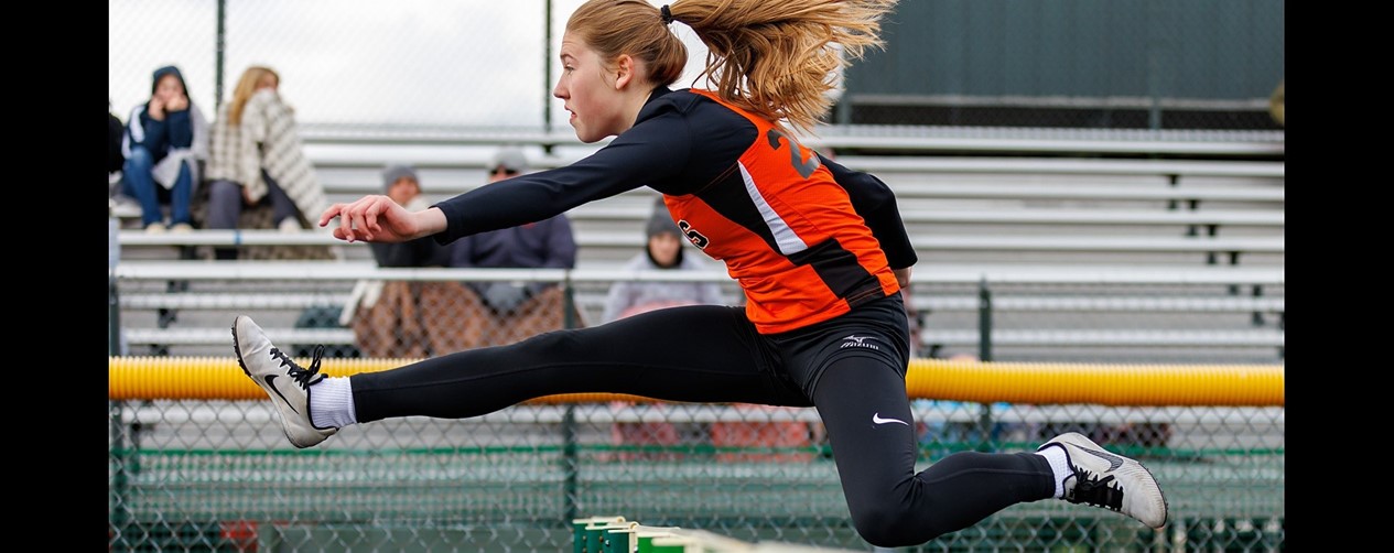high school girl hurdles