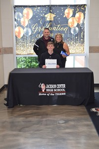 Xavier Esser with parents