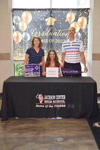 Gabrielle Woolley with parents