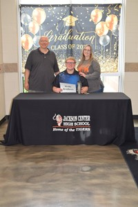 Douglas Oen with parents