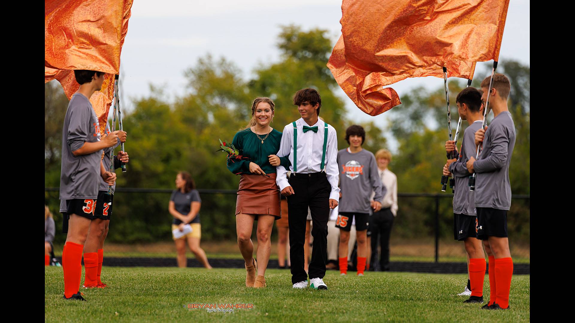 sophomore homecoming attendants