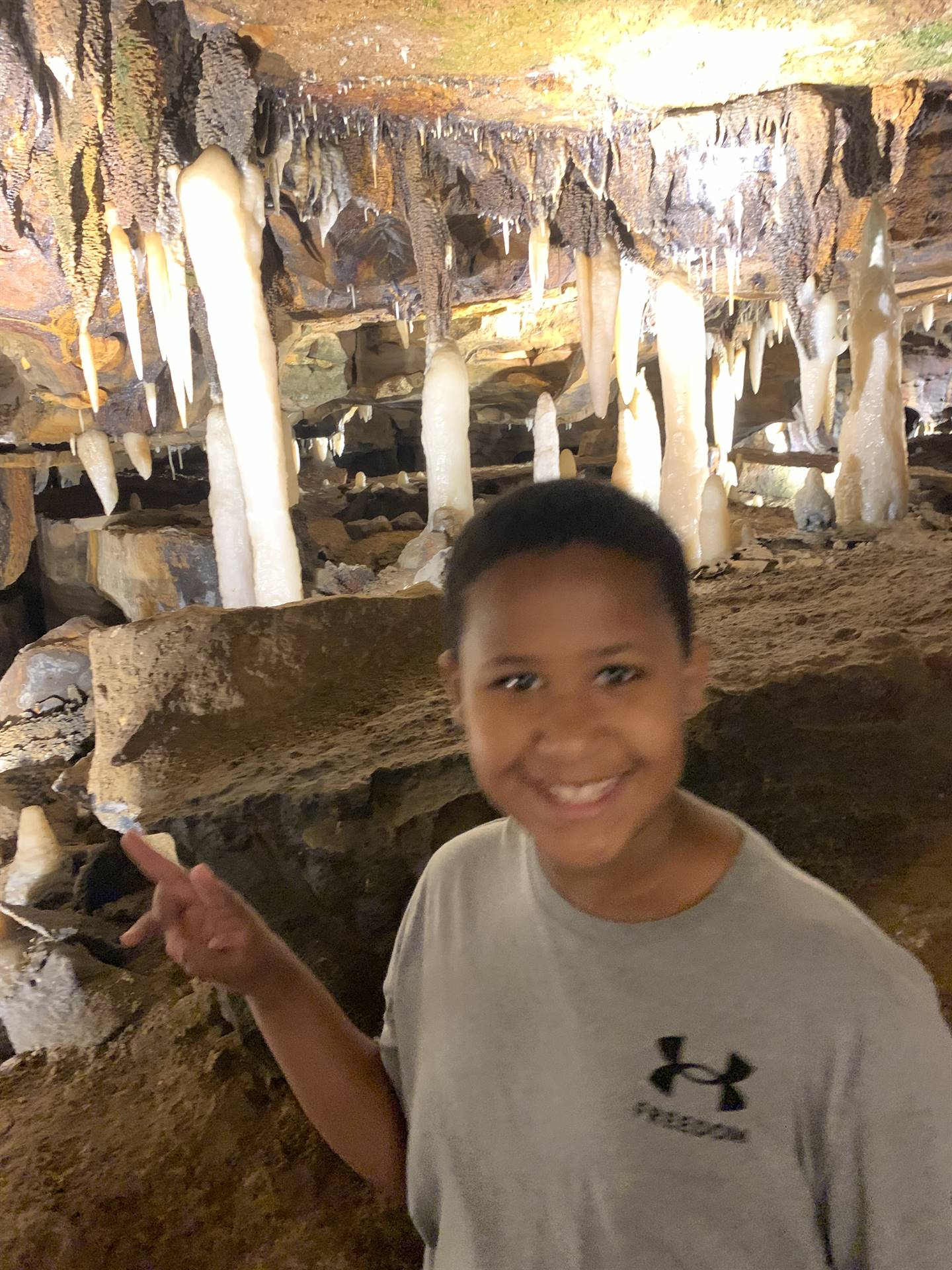 Ohio Caverns field trip, fossils and student