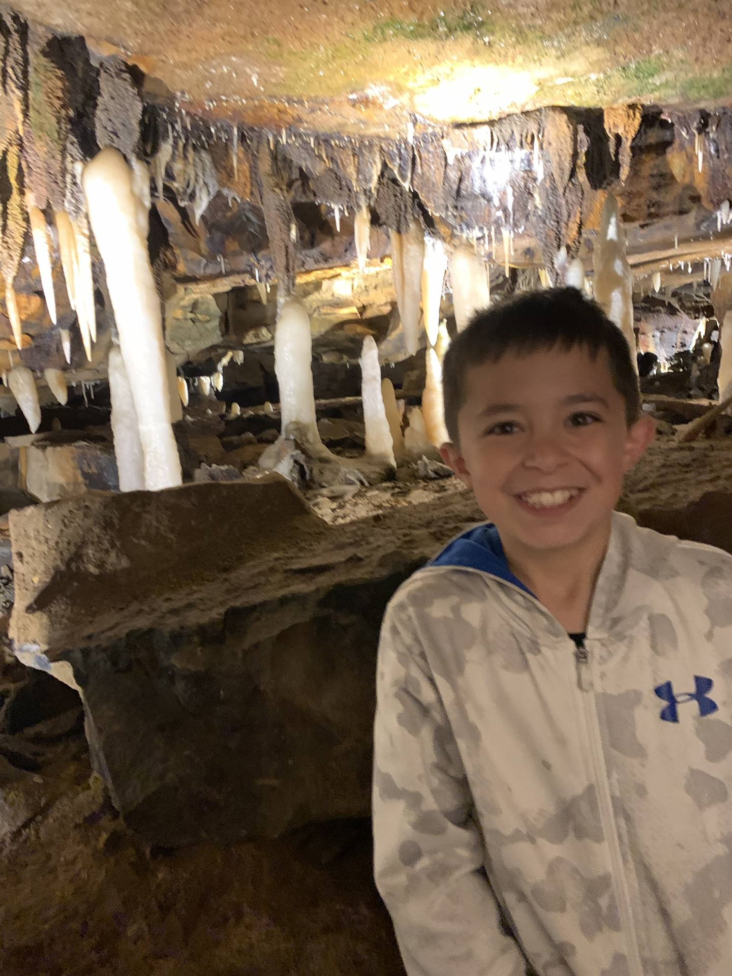 Ohio Caverns field trip, fossils and student