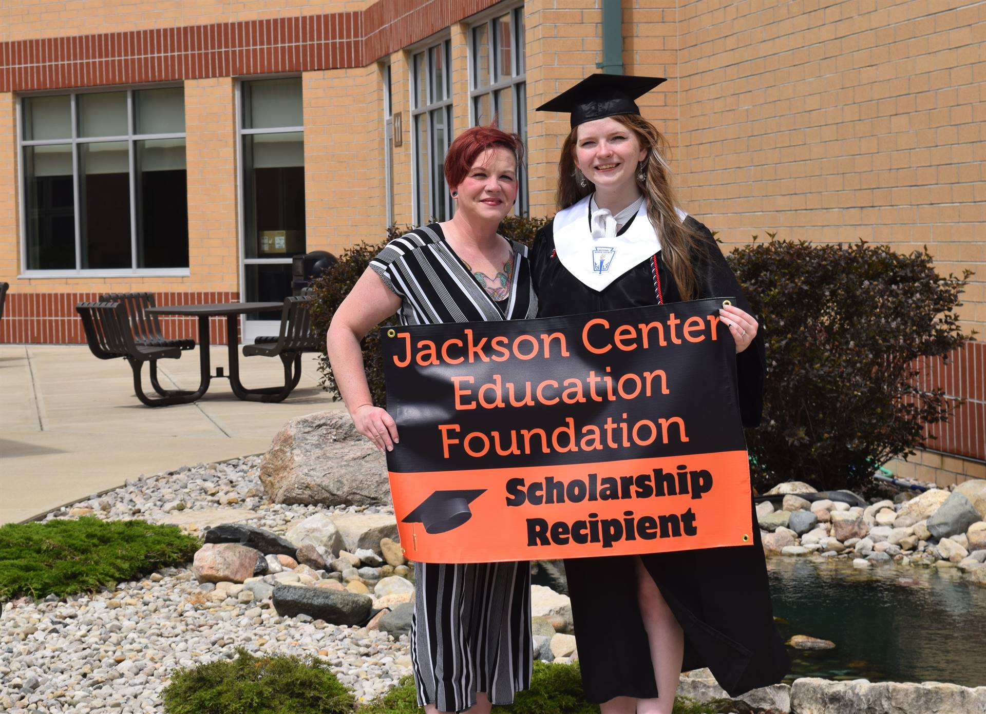 Madalynn Lundy JC Education Foundation Scholarship