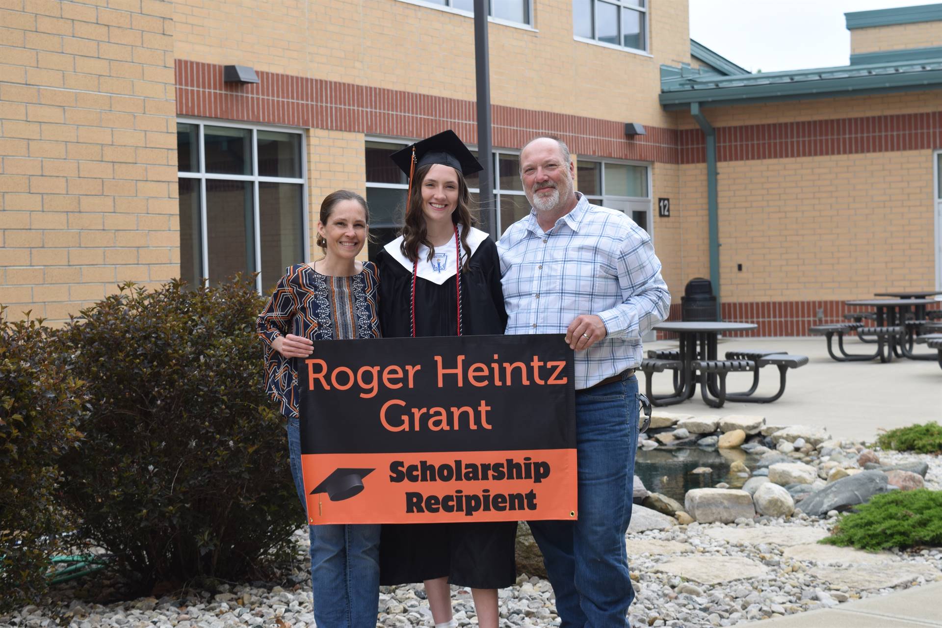 Sarah Swiger Roger Heintz Grant Scholarship