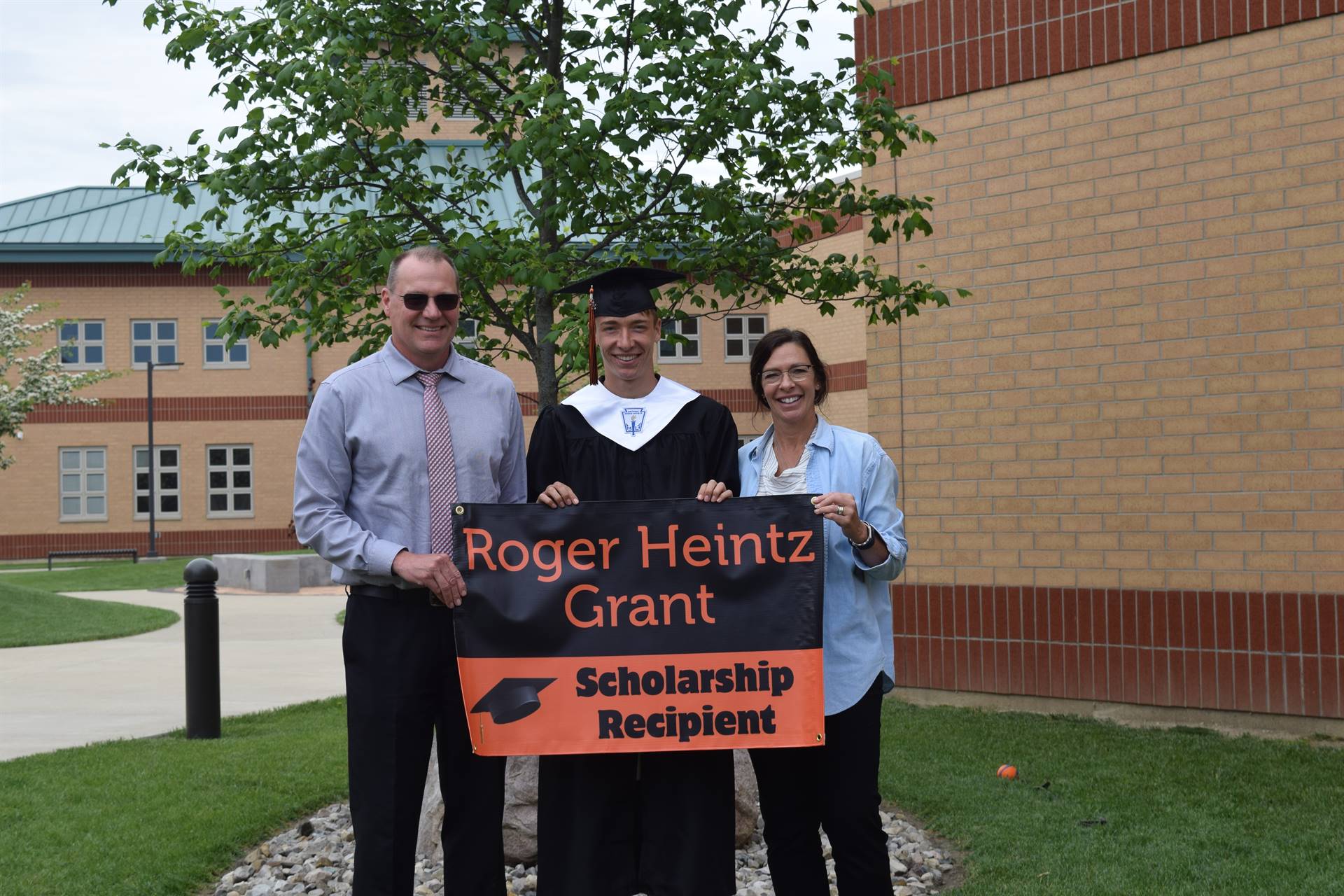 Kellen Reichert Roger Heintz Grant Scholarship