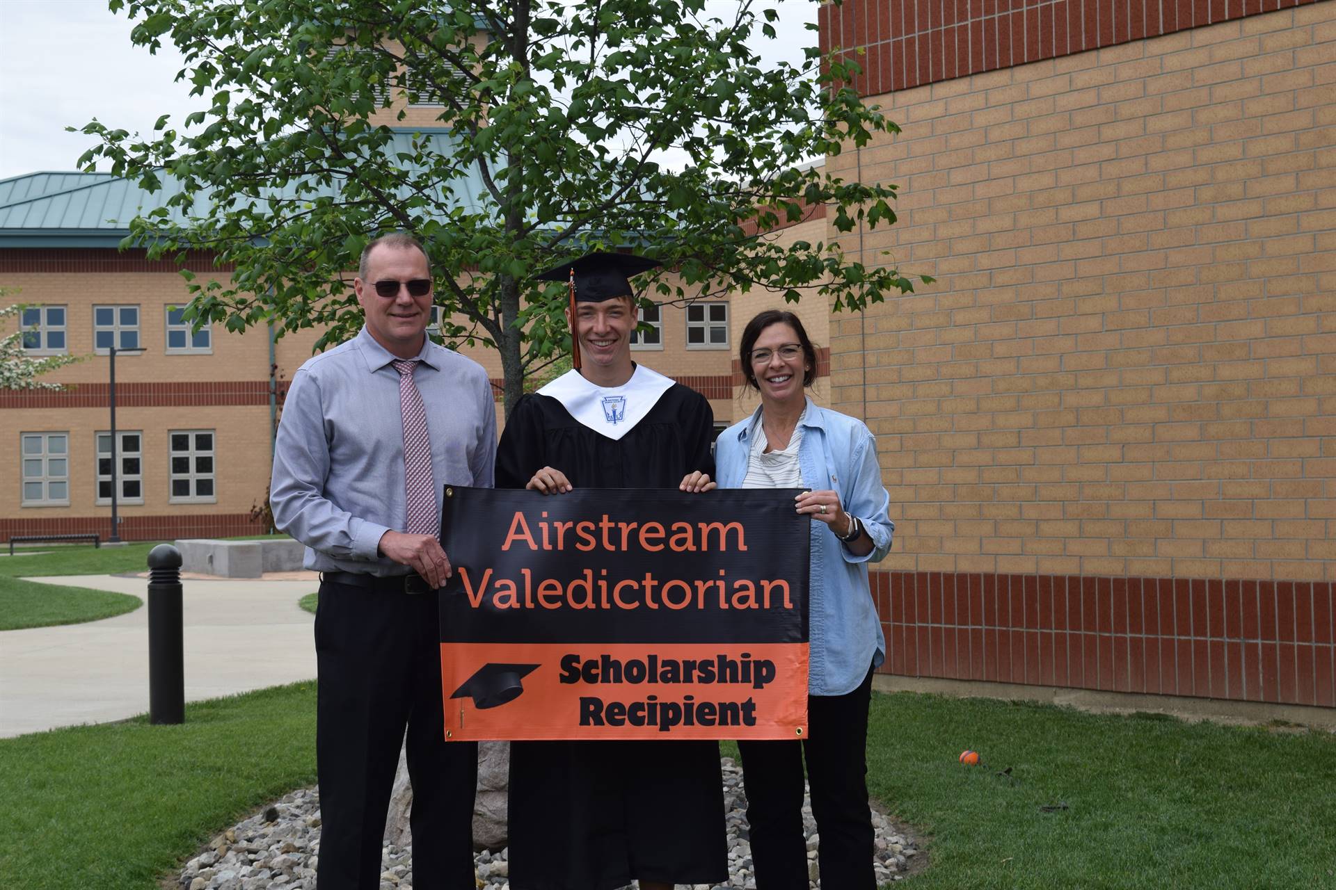 Kellen Reichert Airstream Inc. Valedictorian Scholarship